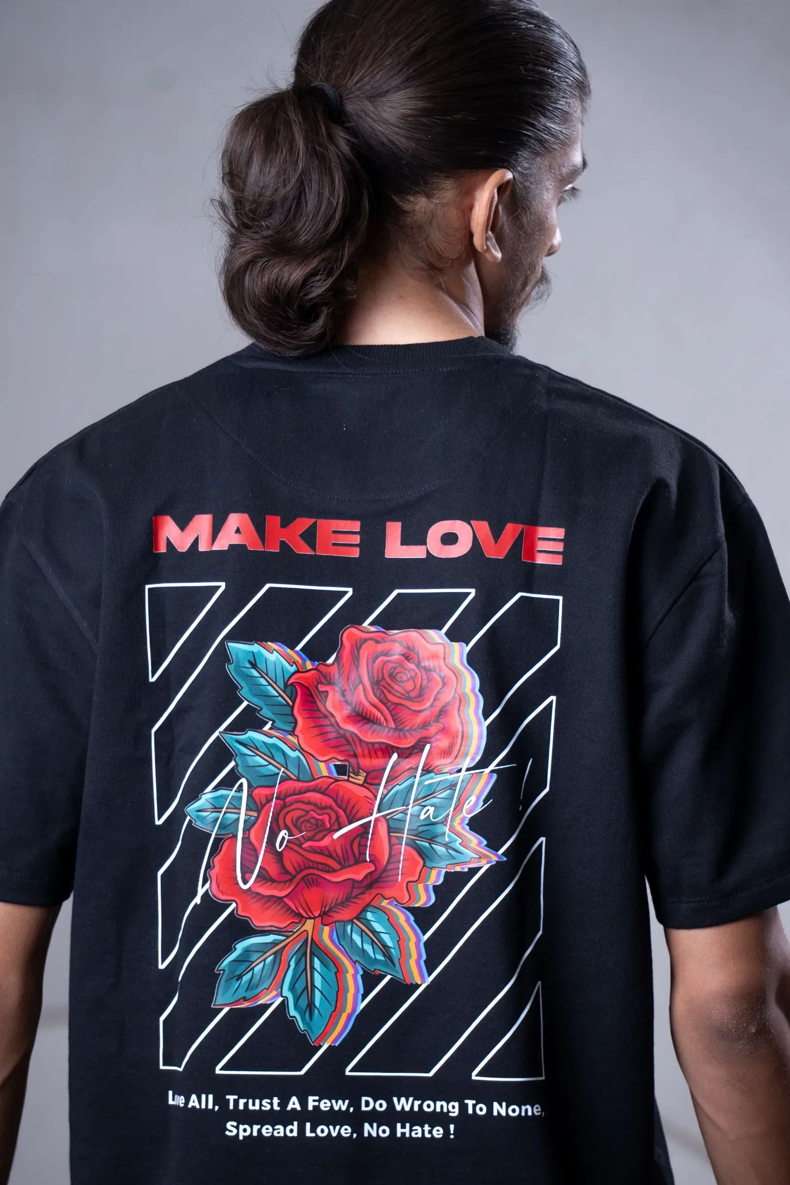 LOG Make Love T-shirt – black