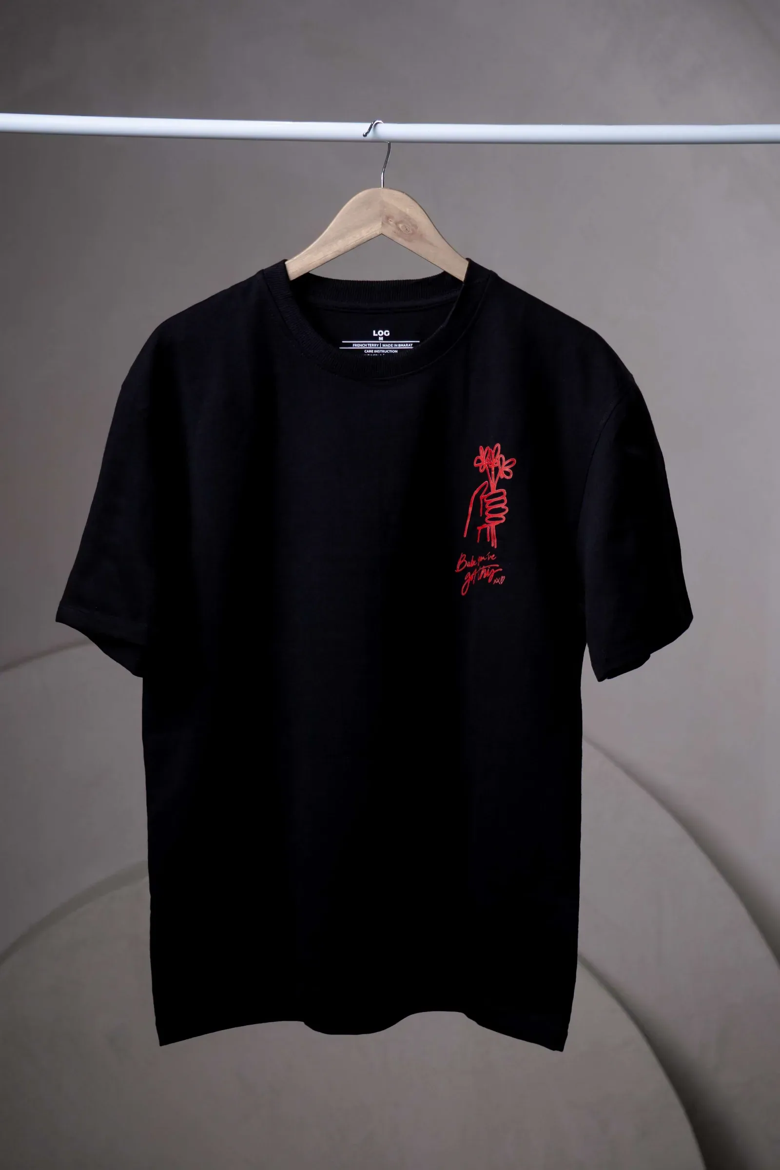 LOG Make Love T-shirt – black
