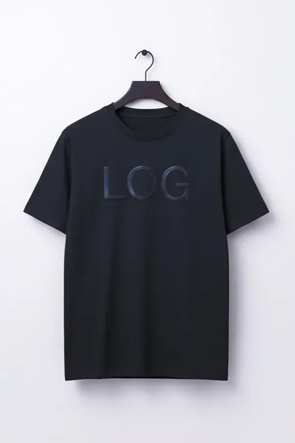 Black Oversized T-shirt – black
